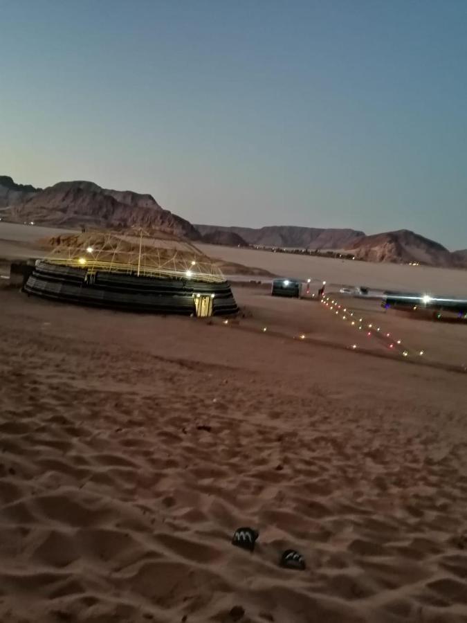 Oryx Camp Hotel Вади Рум Екстериор снимка